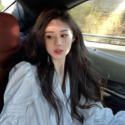 某天后之女又出大瓜：恋爱脑怒怼网友，人设崩塌，72小时